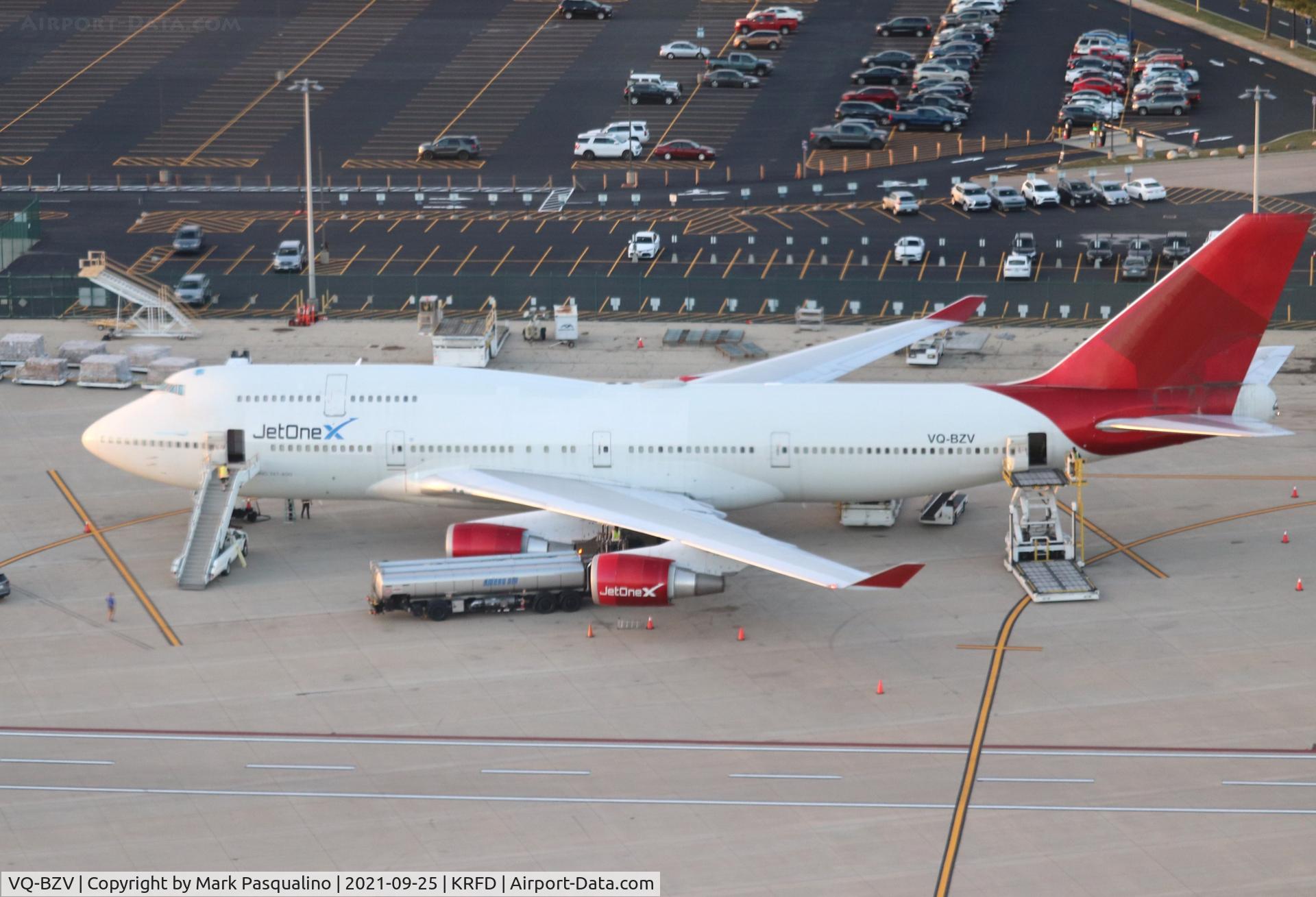 VQ-BZV, 1998 Boeing 747-41R C/N 29406, Boeing 747-41R