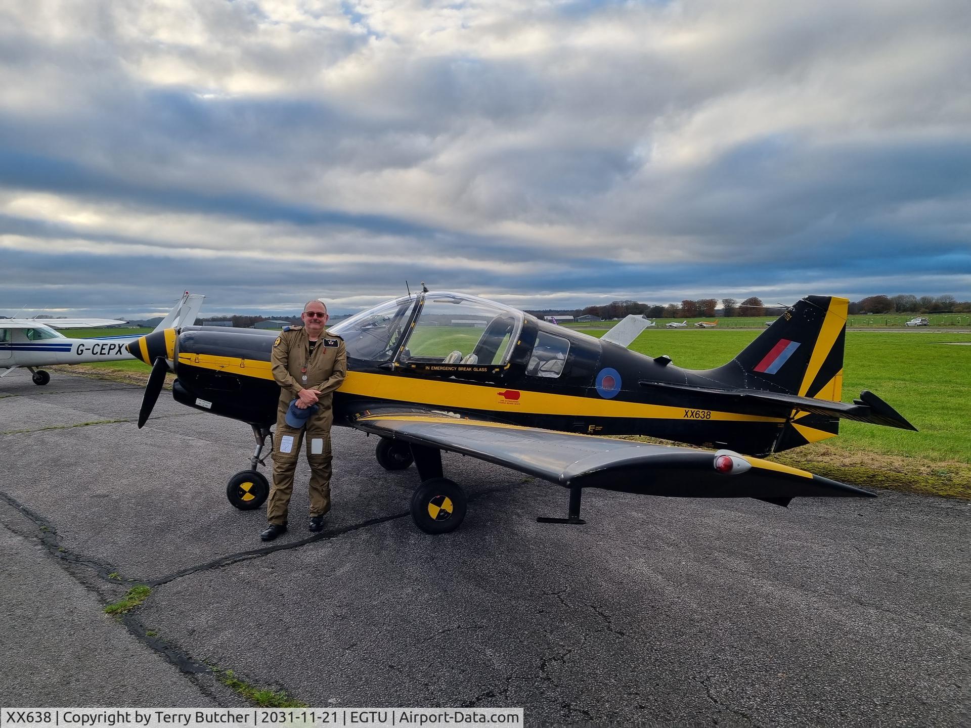XX638, 1974 Scottish Aviation Bulldog T.1 C/N BH120/308, XX638/G-DOGG at Dunkeswell for a local flight on 13 November 2021