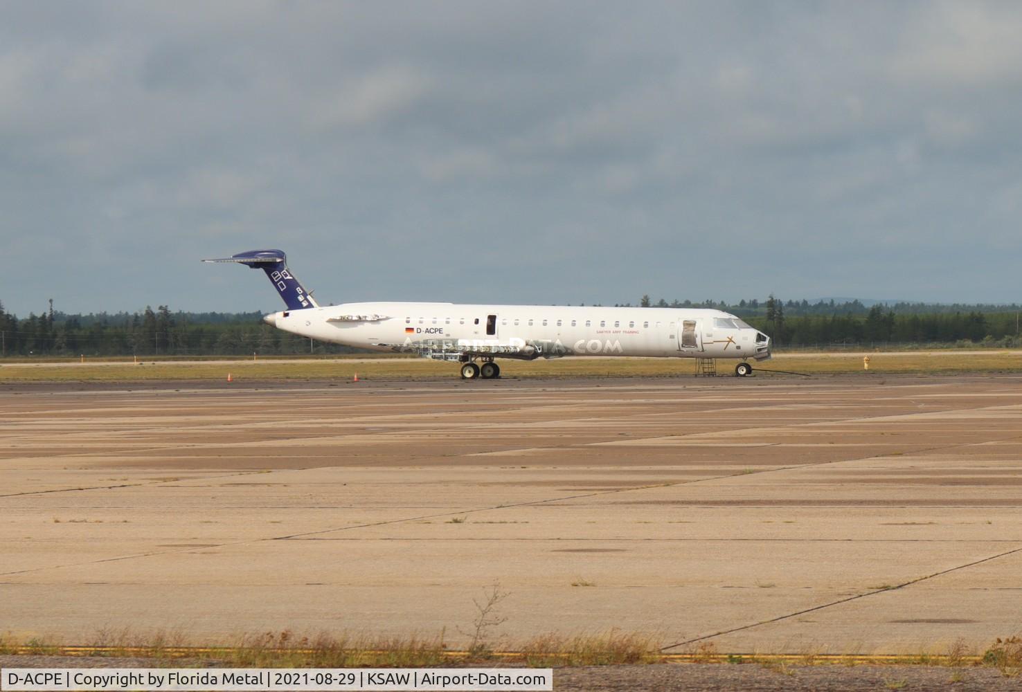 D-ACPE, 2001 Bombardier CRJ-701ER (CL-600-2C10) Regional Jet C/N 10027, Lufthansa CRJ-700