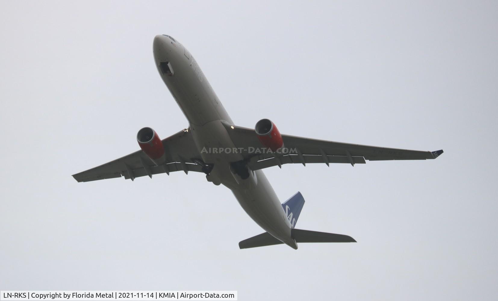 LN-RKS, 2015 Airbus A330-343E C/N 1665, Scandinavian