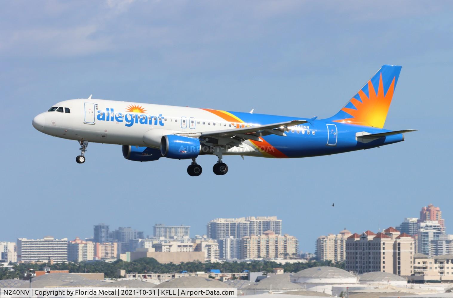N240NV, 2000 Airbus A320-216 C/N 1208, Allegiant A320