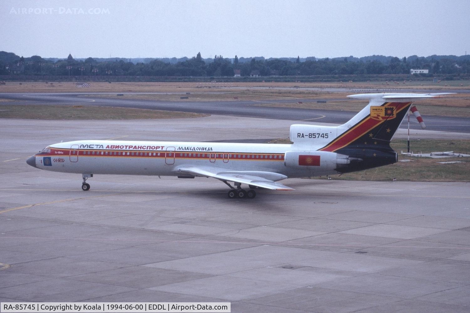 RA-85745, 1992 Tupolev Tu-154M C/N 92A928, Afternoon arrival from Ohrid.