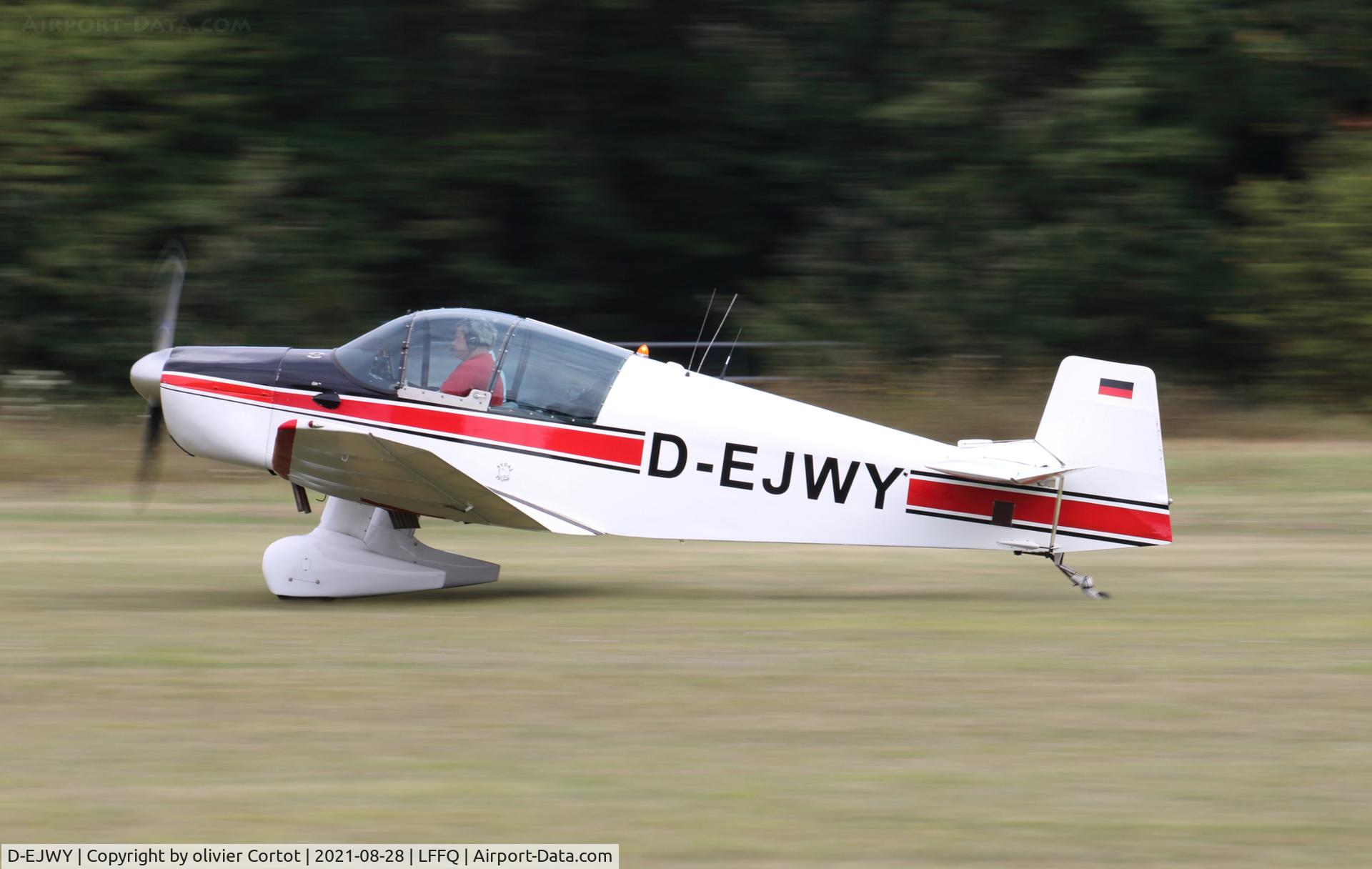 D-EJWY, CEA Jodel DR-1050 Sicile C/N 208, Ferté alais airshow 2021