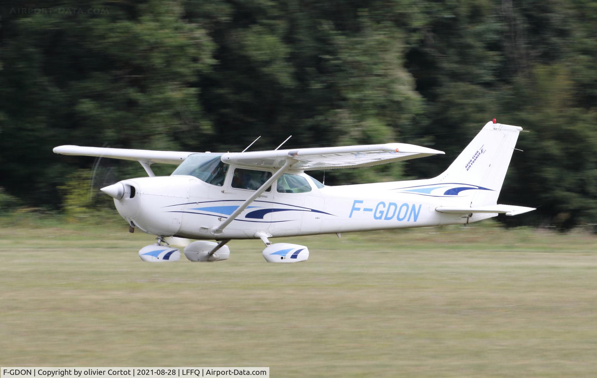 F-GDON, Reims F172P C/N 2203, 2021 airshow