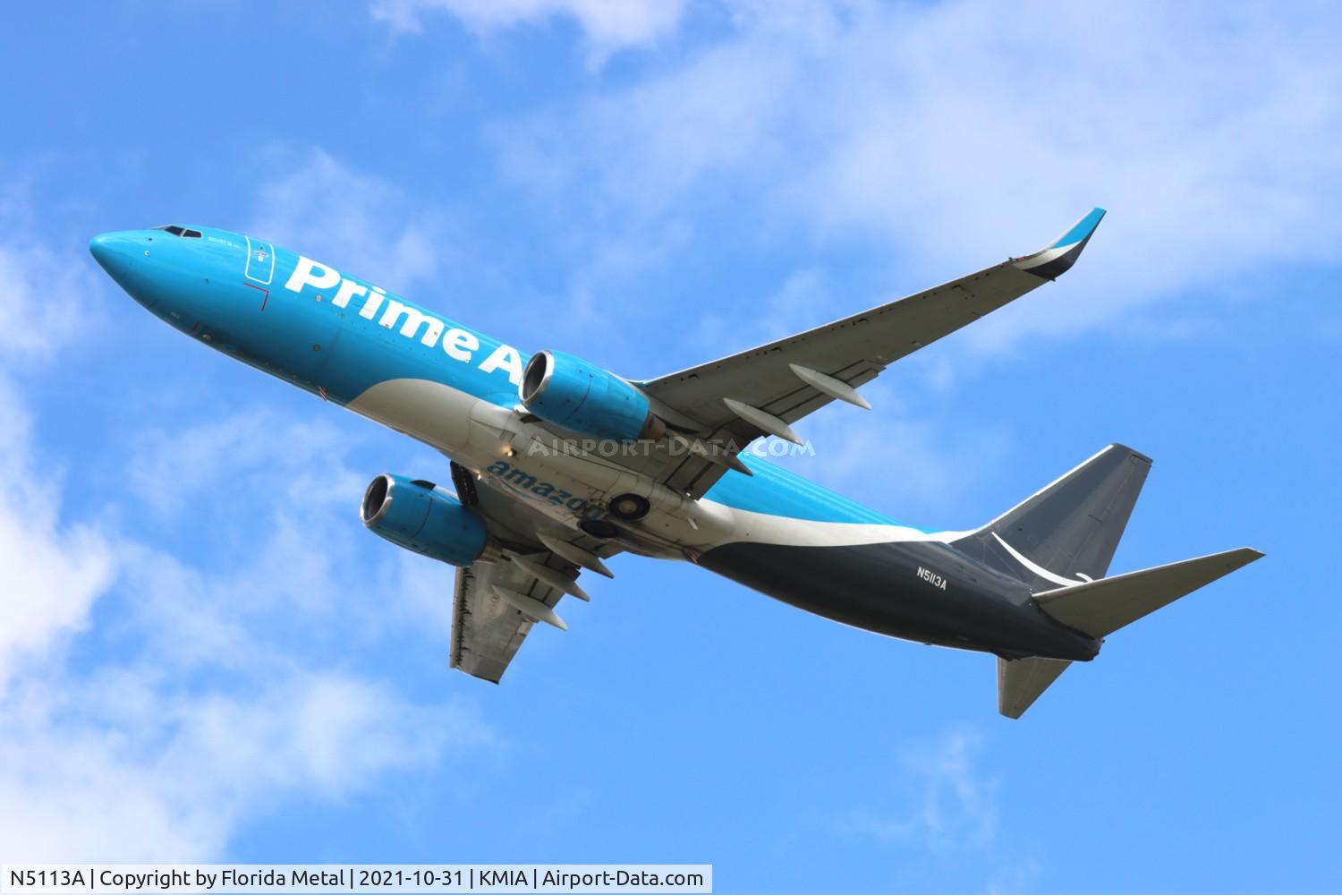 N5113A, 2002 Boeing 737-83N(BCF) C/N 32611, Amazon