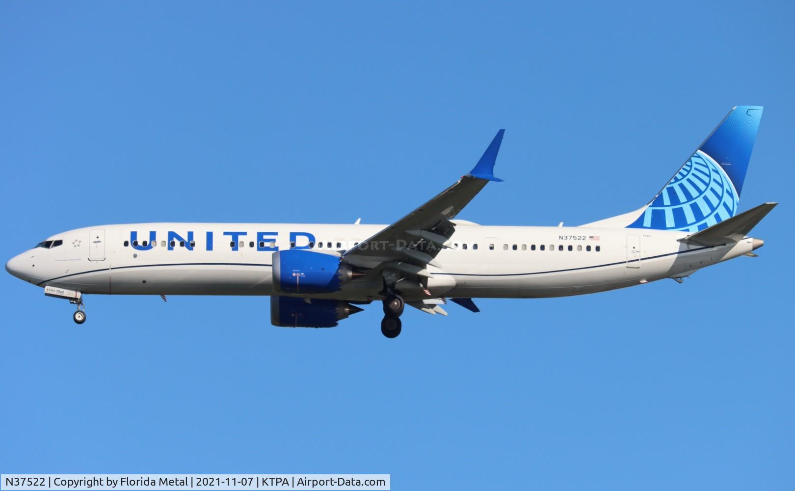 N37522, 2019 Boeing 737 MAX 9 C/N 64496, United 737 MAX 9