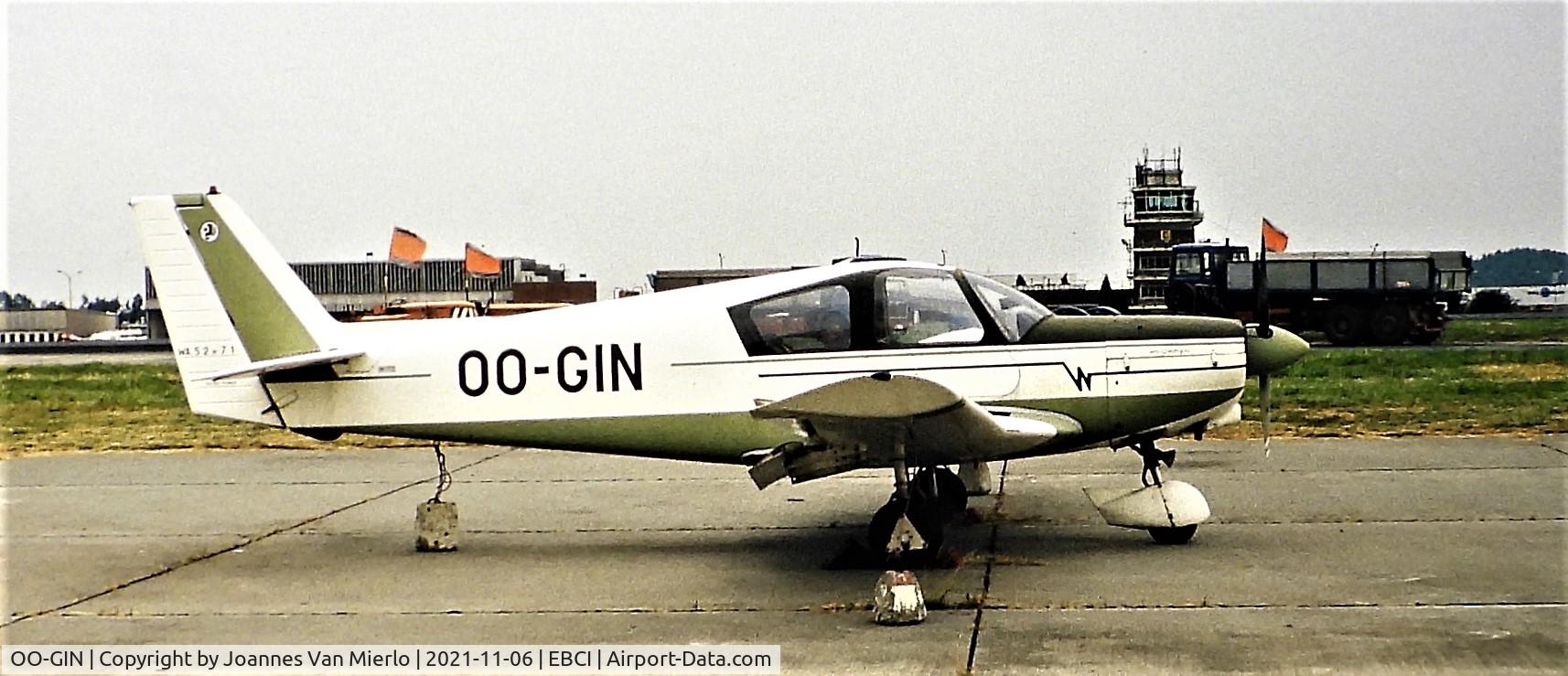 OO-GIN, Wassmer WA-52 Europa C/N 71, Slide scan