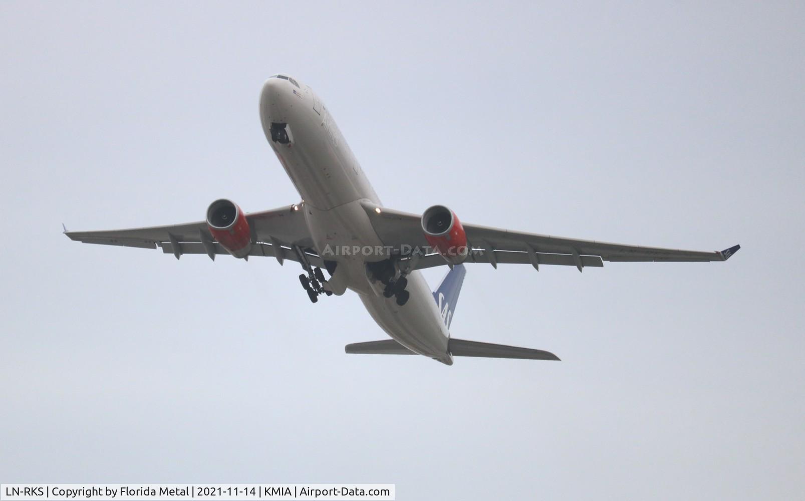 LN-RKS, 2015 Airbus A330-343E C/N 1665, MIA 2021