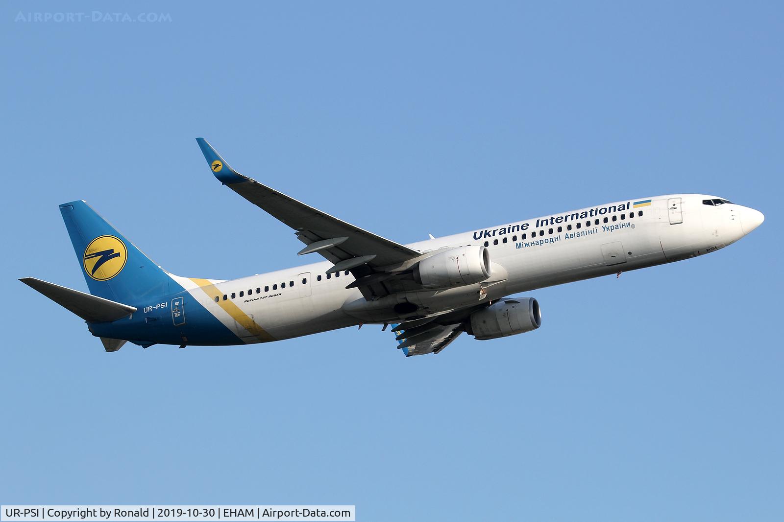 UR-PSI, 2013 Boeing 737-9KVER C/N 41534, at spl