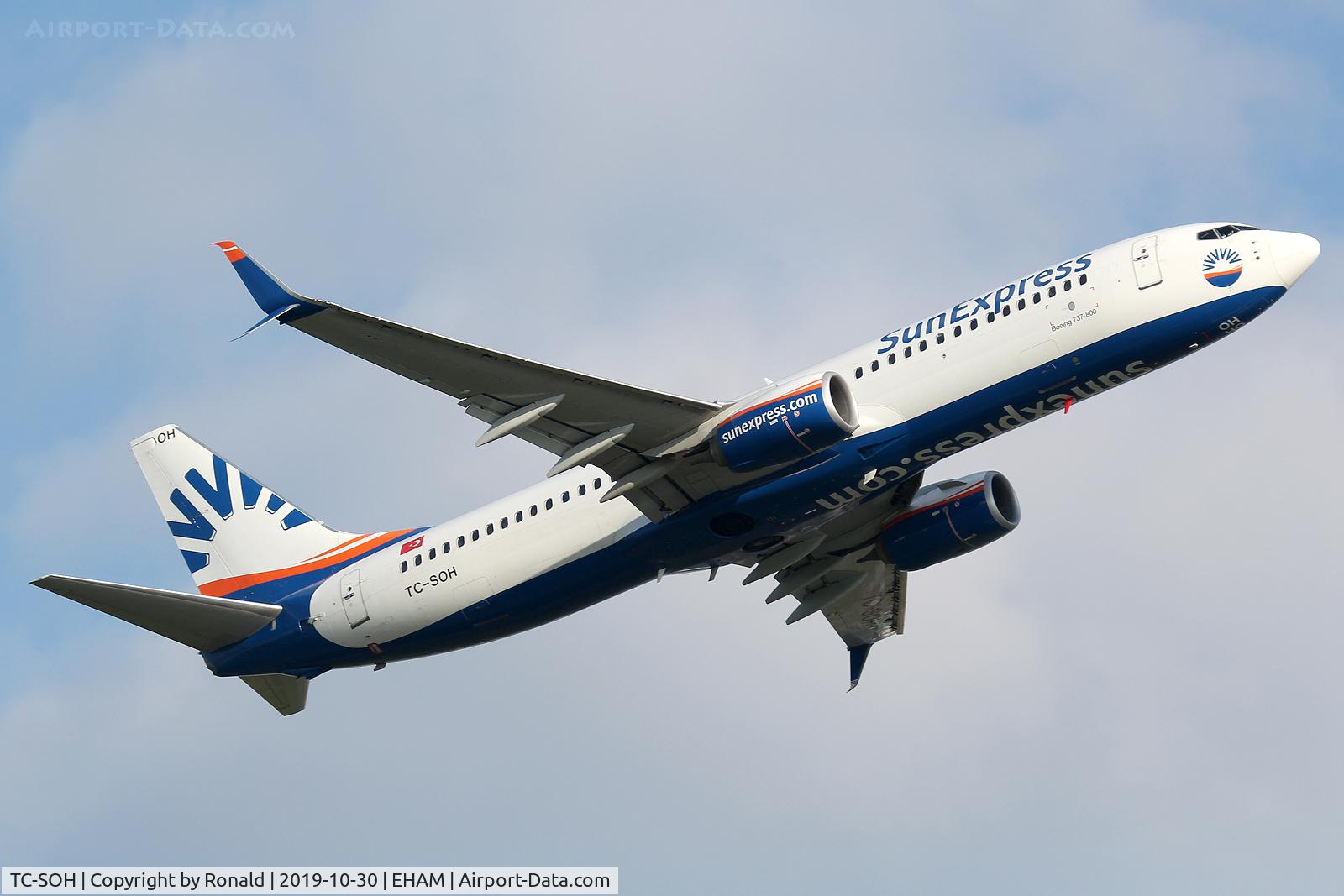 TC-SOH, 2017 Boeing 737-8HC C/N 61193, at spl