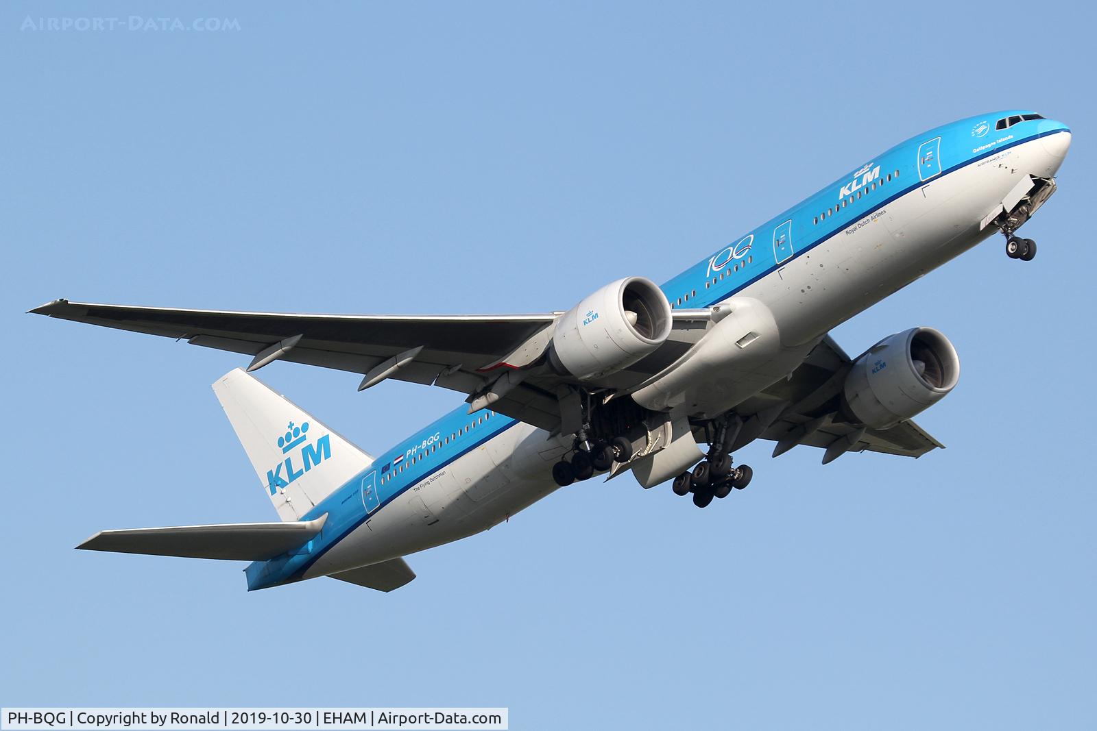 PH-BQG, 2004 Boeing 777-206/ER C/N 32704, at spl
