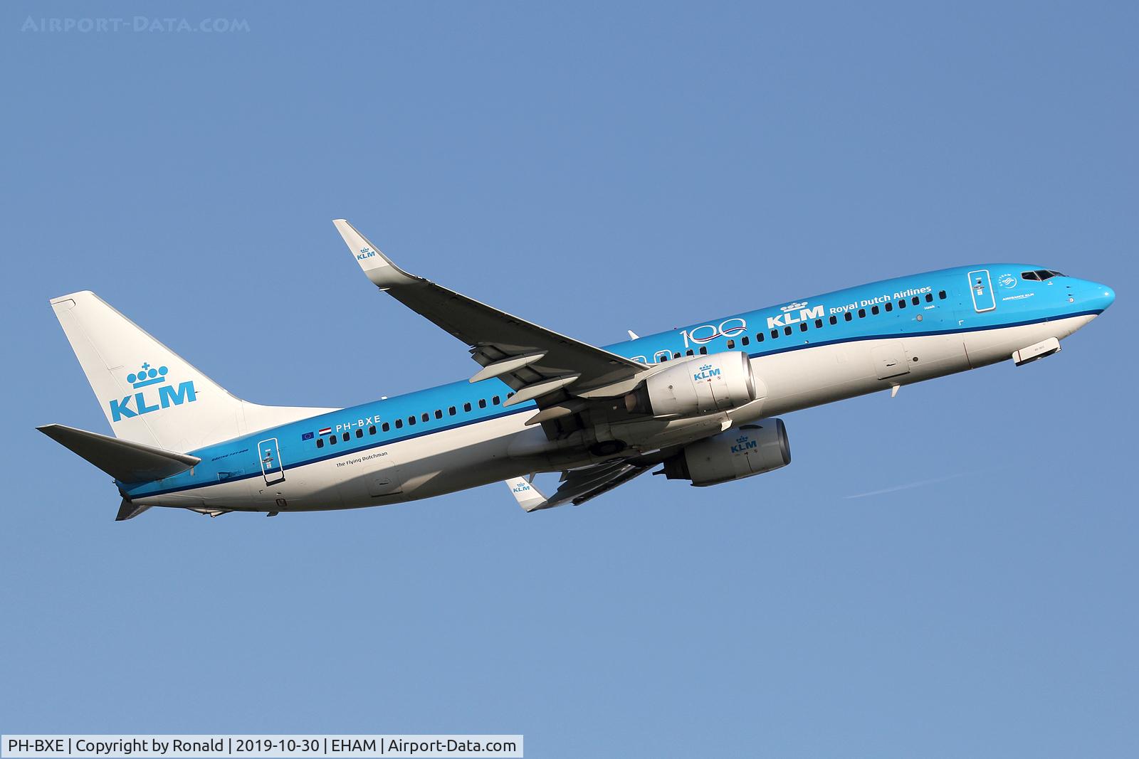 PH-BXE, 2000 Boeing 737-8K2 C/N 29595, at spl