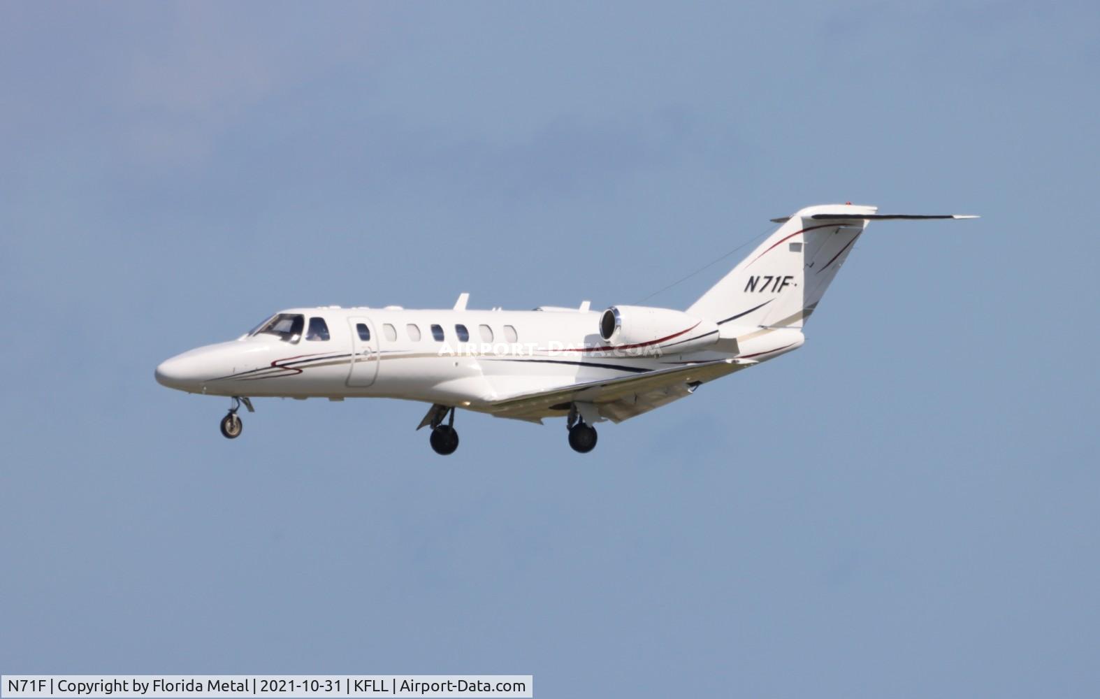 N71F, 2005 Cessna 525B CitationJet CJ3 C/N 525B-0037, FLL 2021