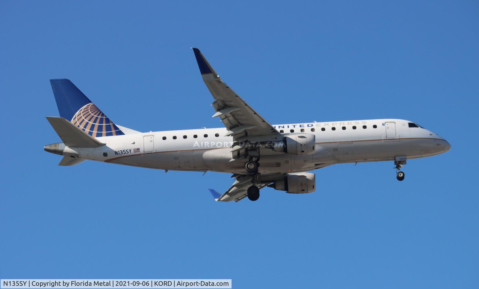 N135SY, 2015 Embraer 175LR (ERJ-170-200LR) C/N 17000460, ORD 2021