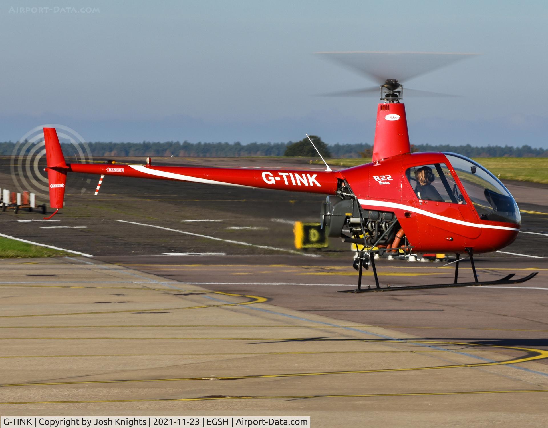 G-TINK, 1988 Robinson R22 Beta C/N 0937, Departing NWI.