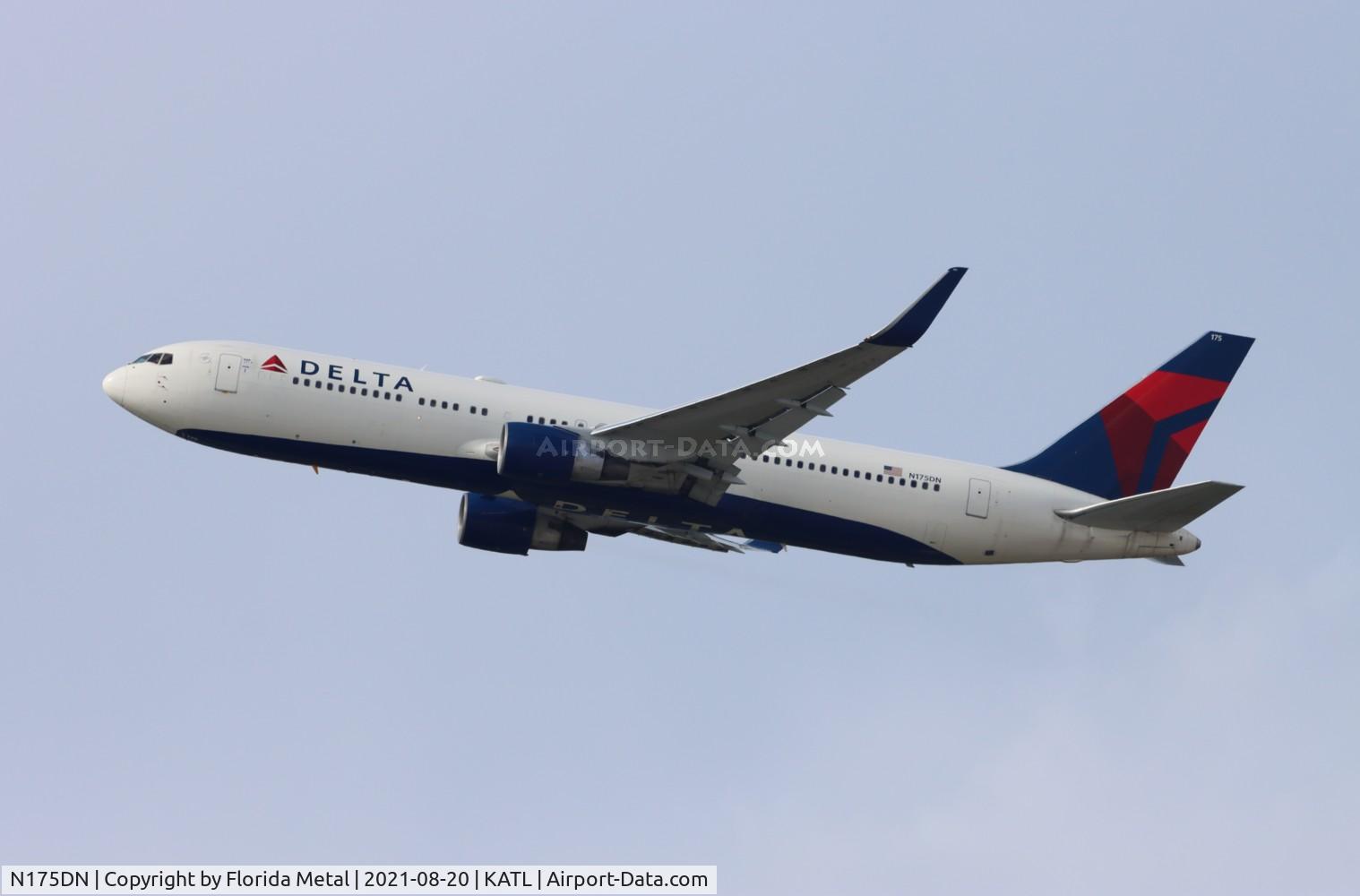 N175DN, 1990 Boeing 767-332 C/N 24803, ATL 2021