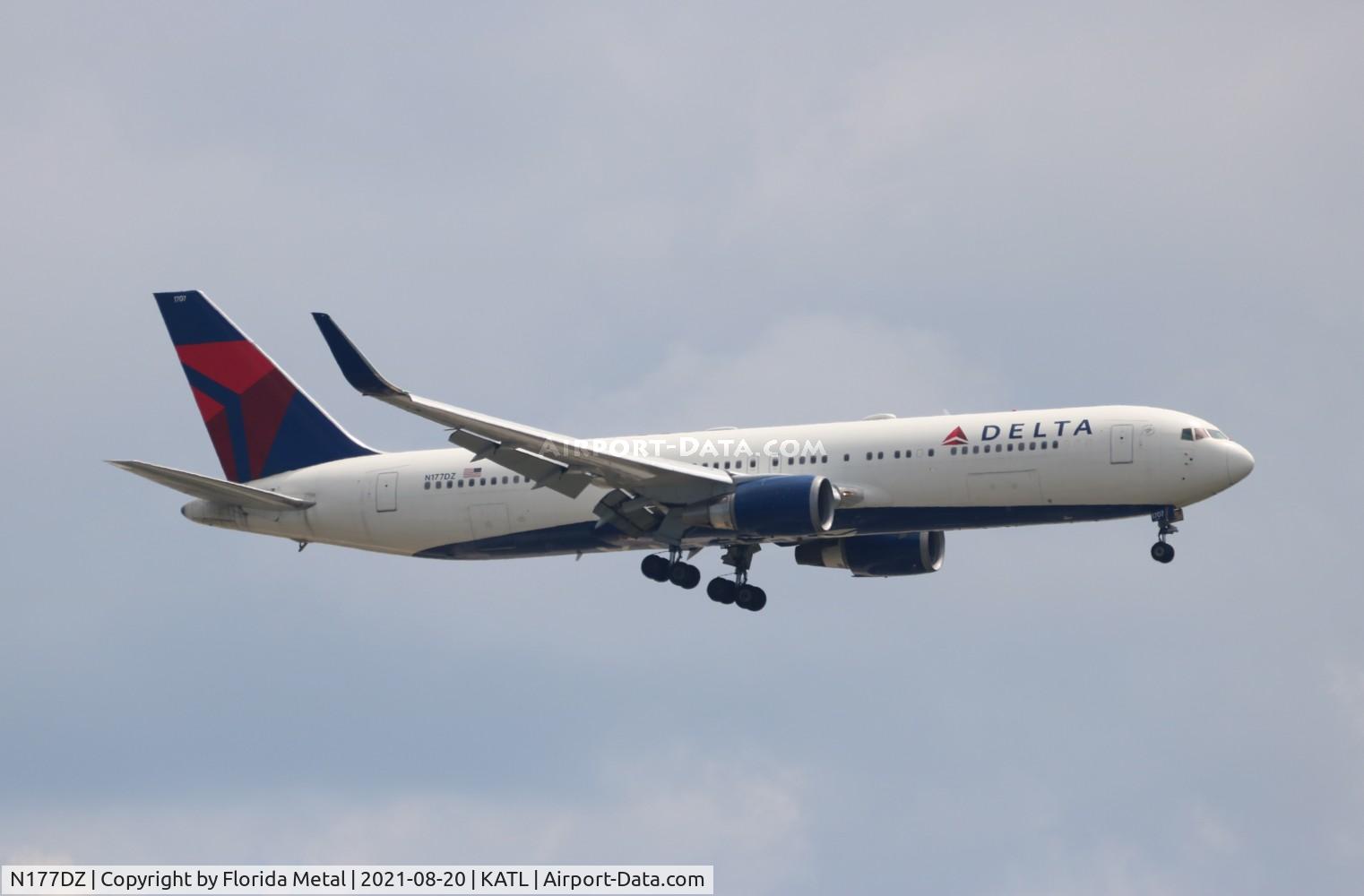N177DZ, 1999 Boeing 767-332 C/N 29698, ATL 2021