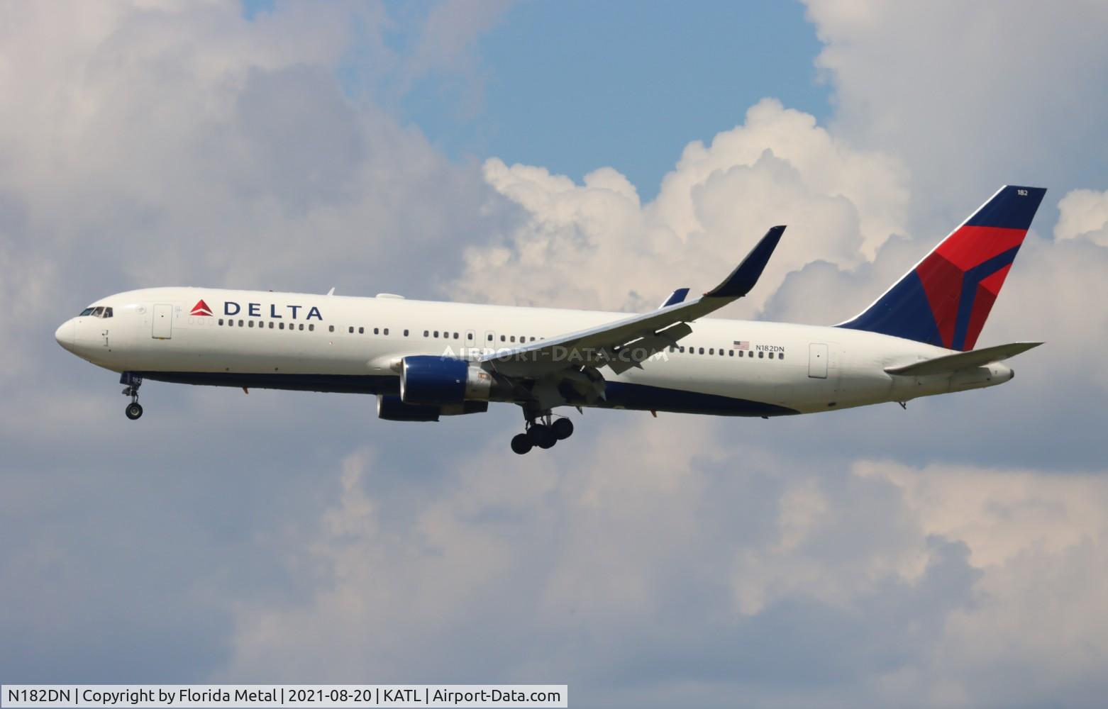 N182DN, 1992 Boeing 767-332/ER C/N 25987, ATL 2021