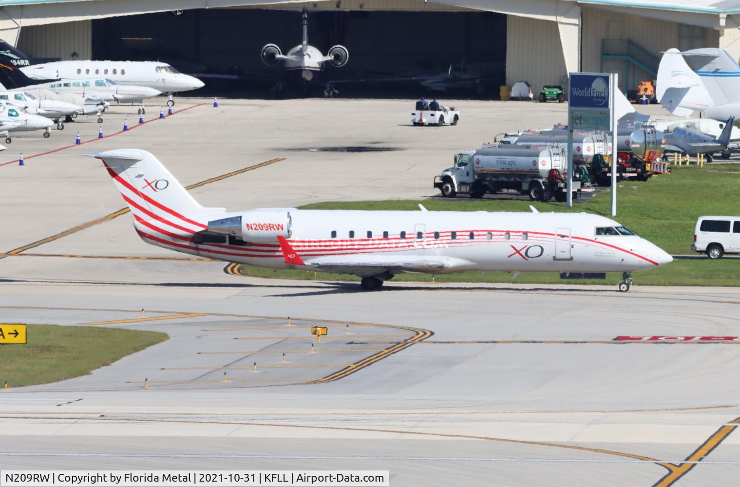N209RW, 2003 Canadair CRJ-200ER (CL-600-2B19) C/N 7864, FLL 2021