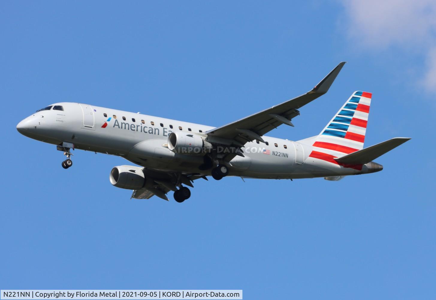 N221NN, 2015 Embraer 175LR (ERJ-170-200LR) C/N 17000525, ORD 2021