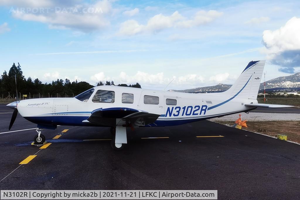 N3102R, 2004 Piper PA-32R-301T Saratoga II TC Turbo Saratoga C/N 3257360, Parked