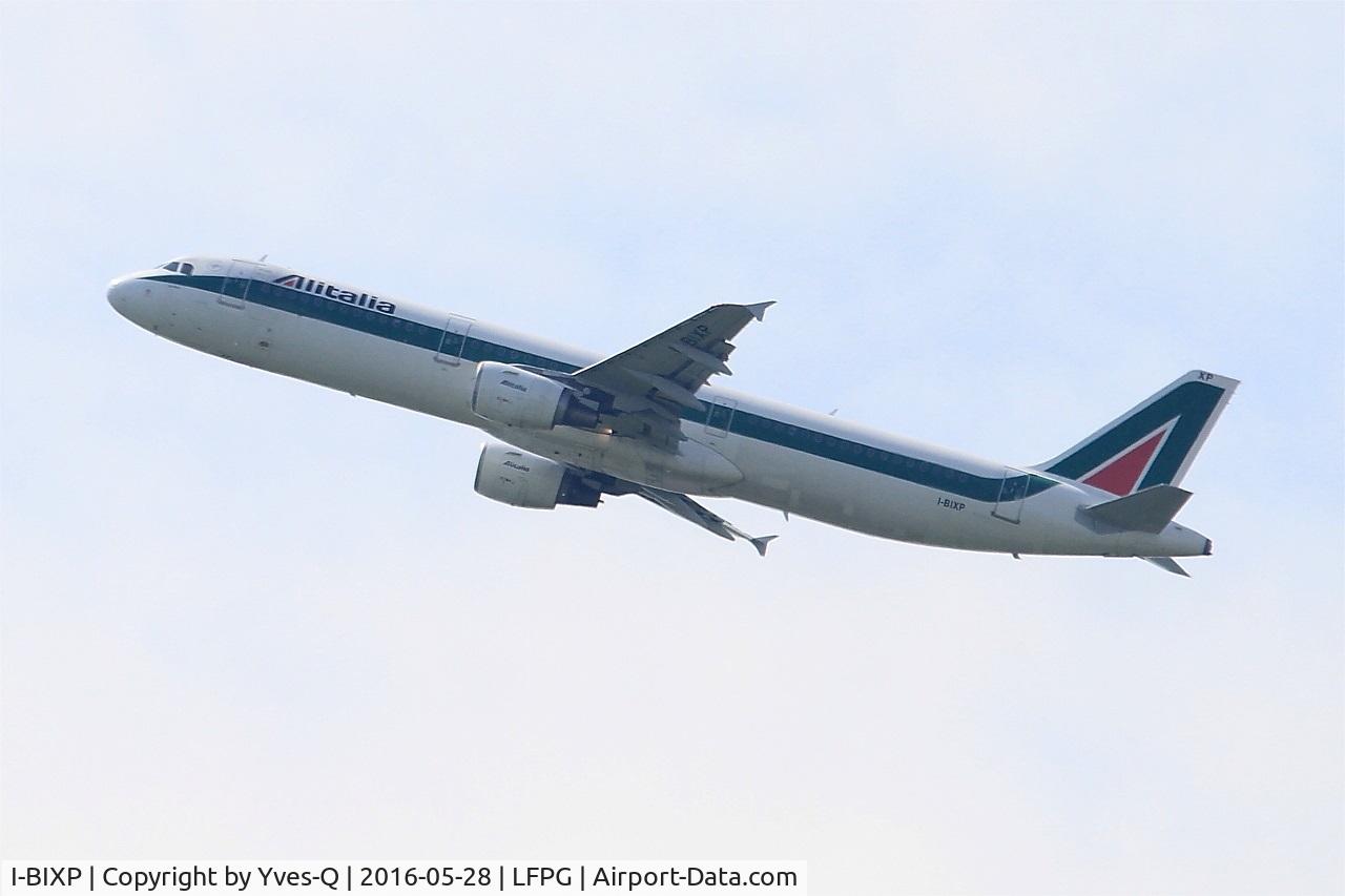 I-BIXP, 1996 Airbus A321-112 C/N 583, Airbus A321-112, Climbing from Rwy 08L, Roissy Charles De Gaulle Airport (LFPG-CDG)