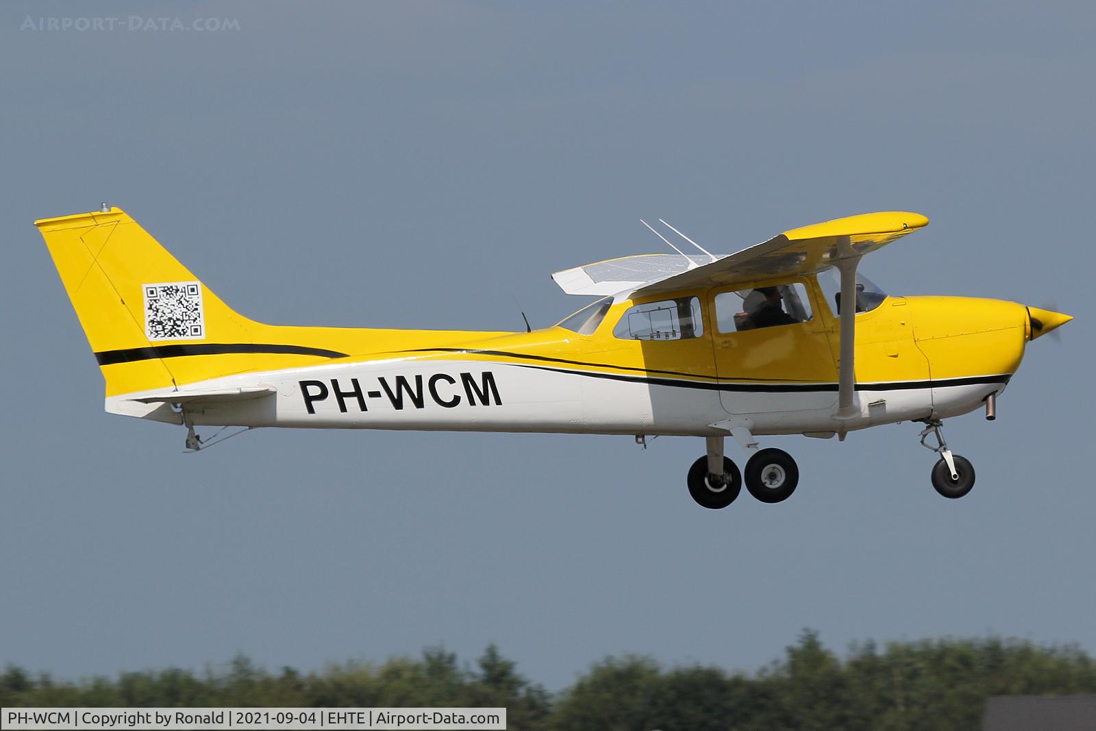 PH-WCM, Reims Cessna F172M Skyhawk C/N F17201333, at teuge