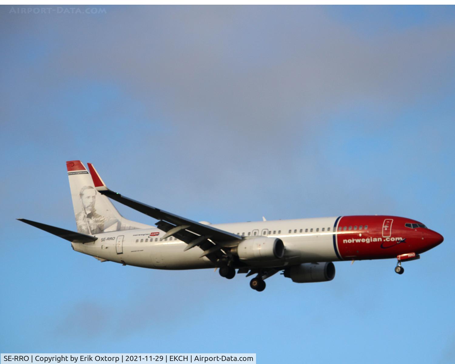 SE-RRO, 2011 Boeing 737-8JP C/N 40868, SE-RRO landing rw 04L
