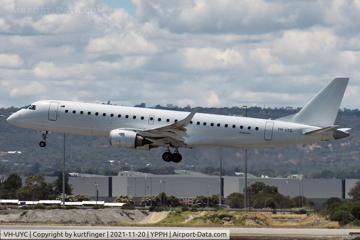 VH-UYC, 2005 Embraer 190AR (ERJ-190-100IGW) C/N 19000016, Embraer ERJ-190, msn 19000016. AirNorth VH-UYC rwy 03 YPPH 20 November 2021.