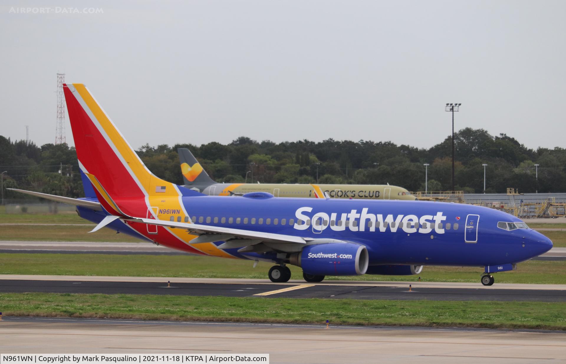 N961WN, 2011 Boeing 737-7H4 C/N 36962, Boeing 737-7H4