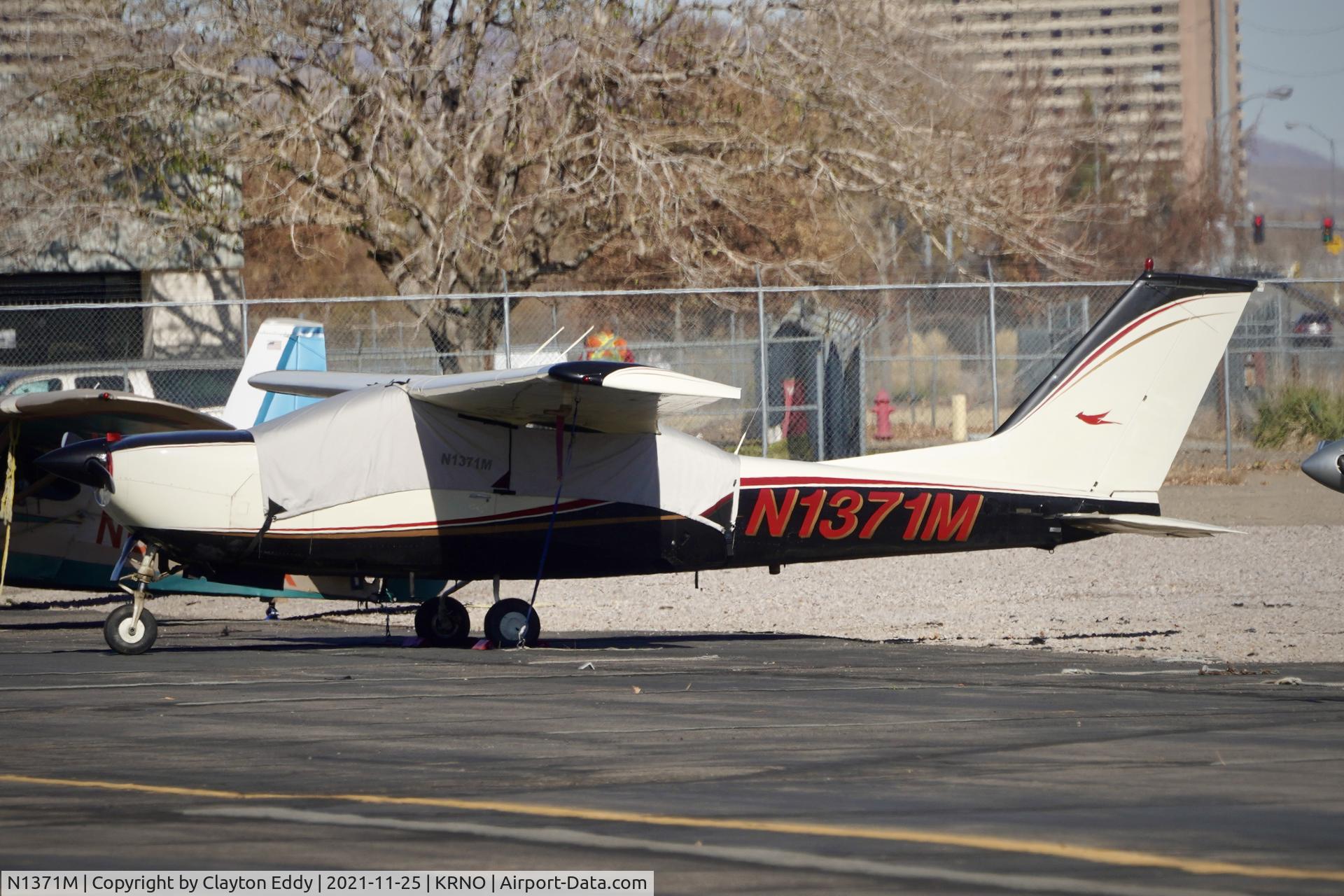 N1371M, 1971 Cessna 177RG Cardinal C/N 177RG0081, Reno -Tahoe International airport 2021.