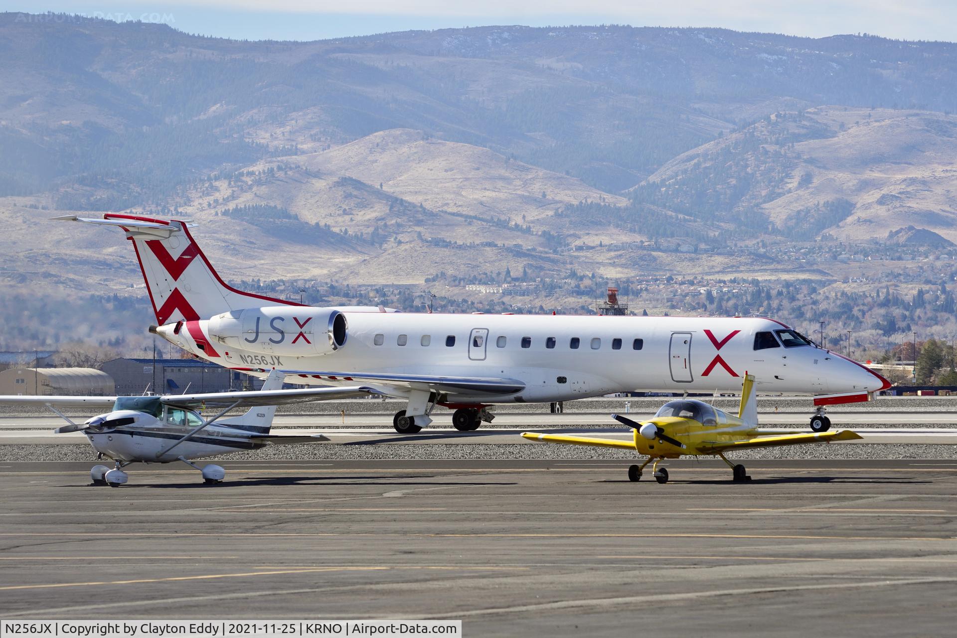 N256JX, 2000 Embraer ERJ-135LR (EMB-135LR) C/N 145211, Reno-Tahoe International 2021.