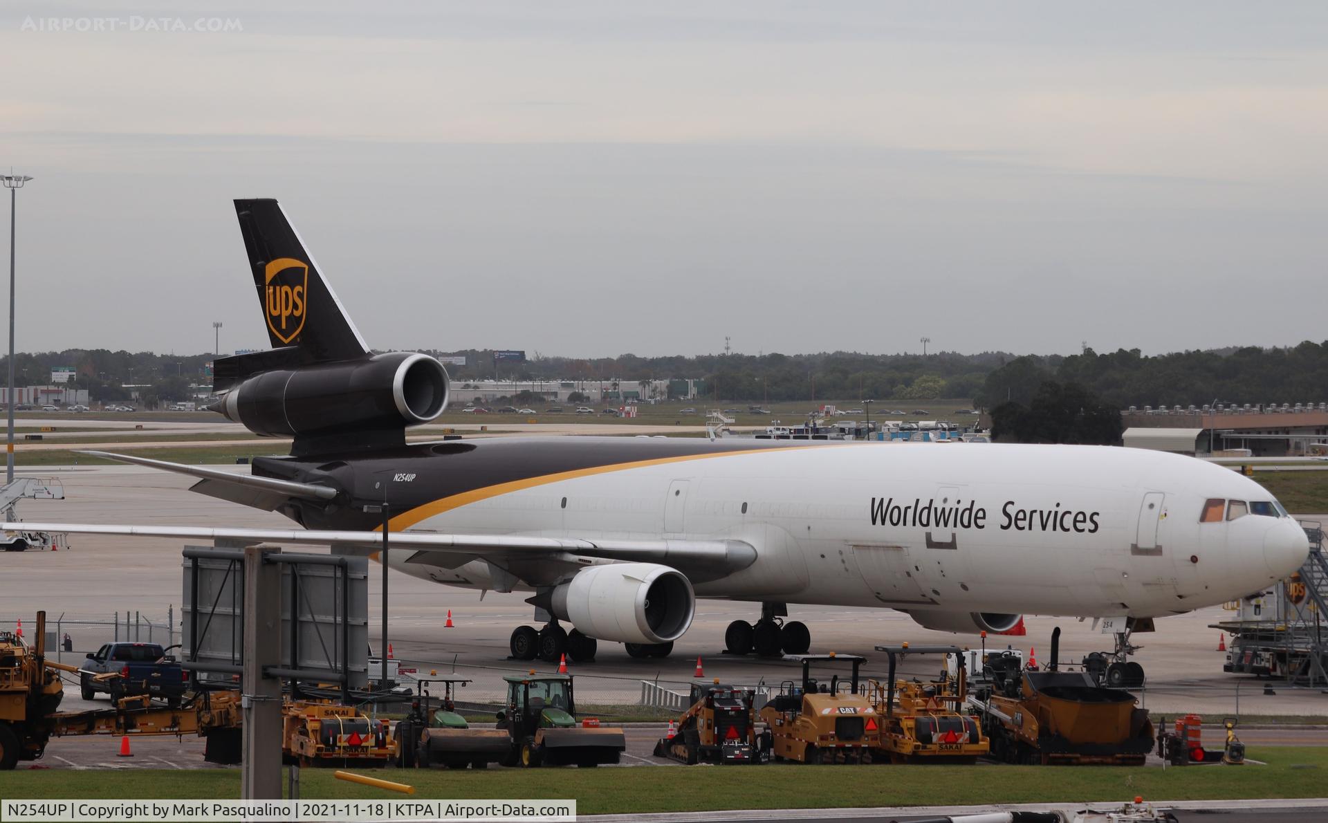 N254UP, 1993 McDonnell Douglas MD-11F C/N 48406, MD-11F