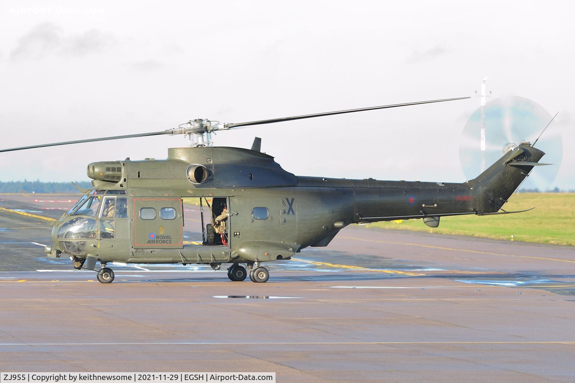 ZJ955, Aerospatiale Puma HC.2 C/N 1363, Arriving at Norwich.