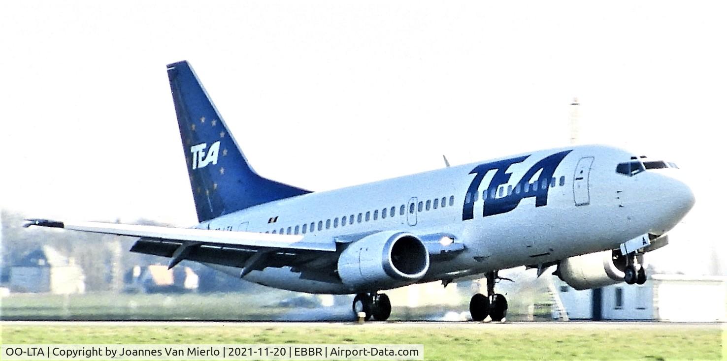 OO-LTA, 1988 Boeing 737-3M8 C/N 24020, Slide scan