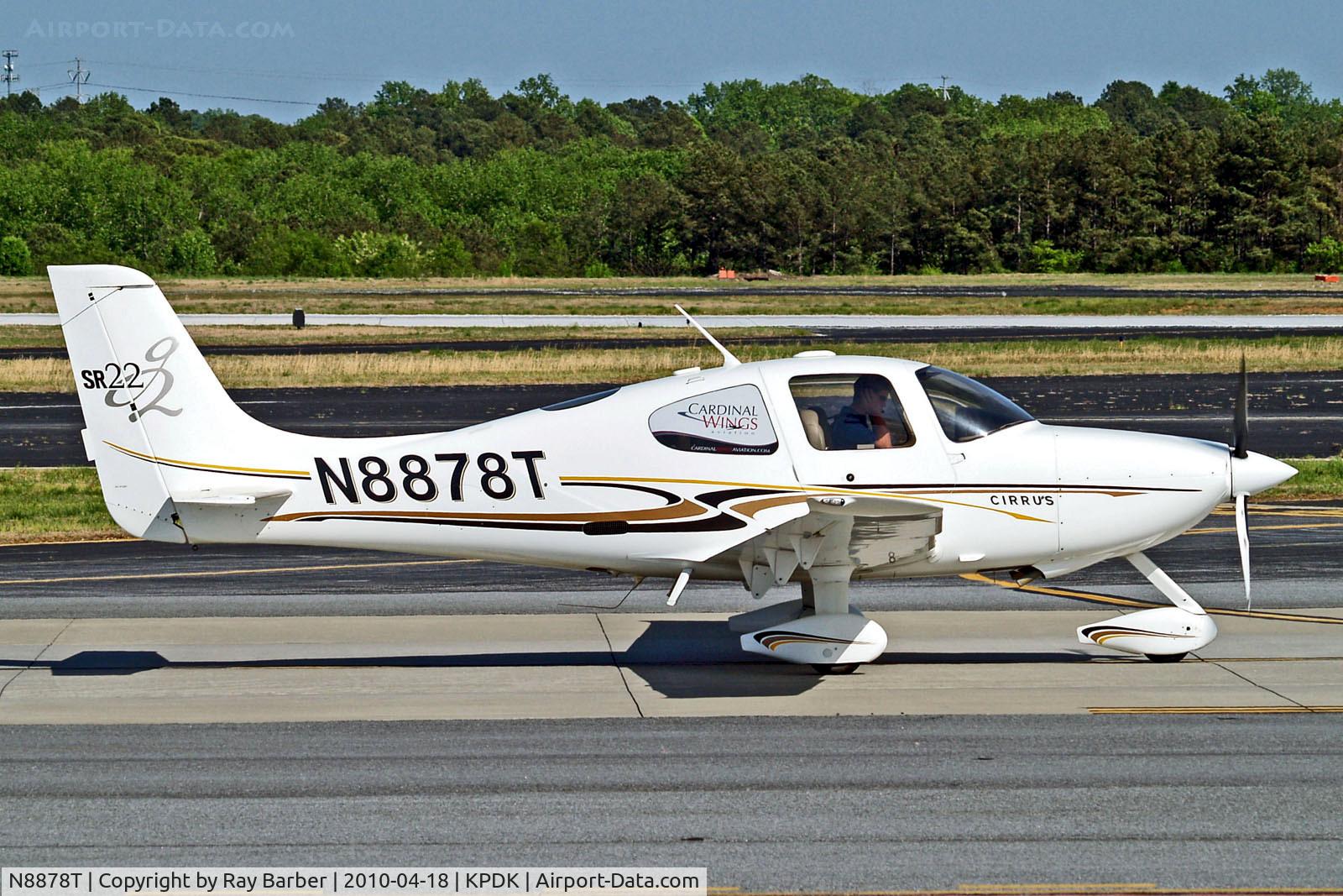 N8878T, 2004 Cirrus SR22 G2 C/N 1162, N8878T   Cirrus Design SR-22G2 [1162] Atlanta-Dekalb Peachtree~N 18/04/2010