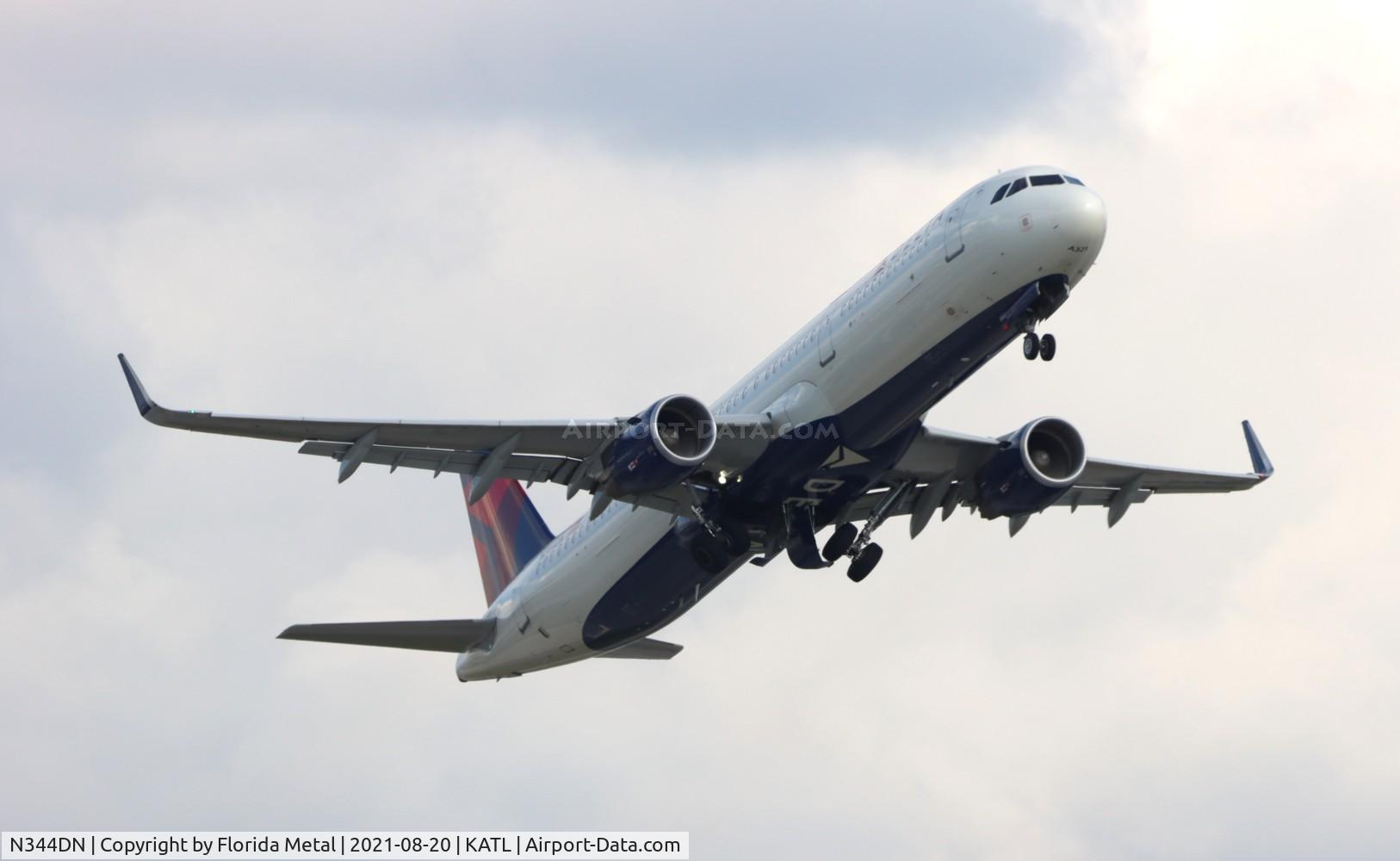 N344DN, 2018 Airbus A321-211 C/N 8171, ATL 2021