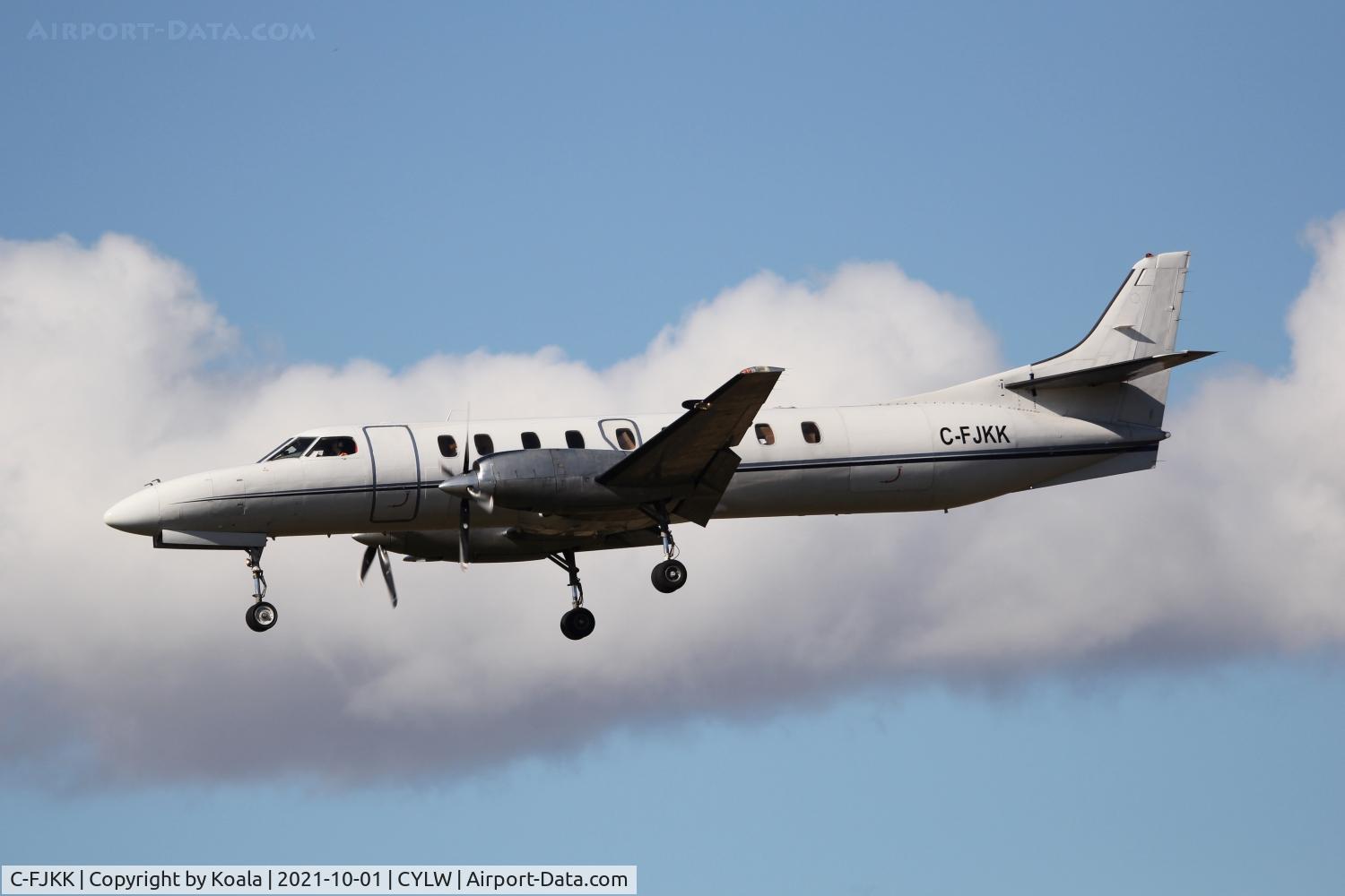C-FJKK, 1988 Fairchild SA-227AC Metro III C/N AC-713B, Carson Air for Fedex
