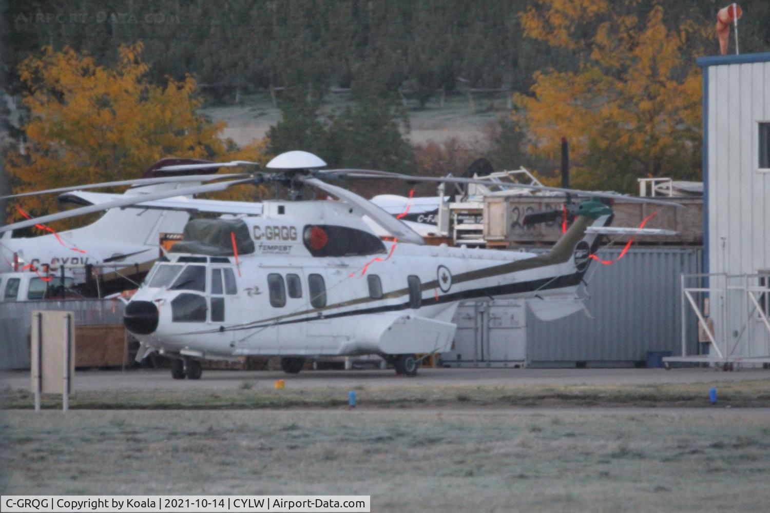 C-GRQG, 1987 Eurocopter EC-225LP Super Puma C/N 2684, Coldstream Helicopters / Firefighters