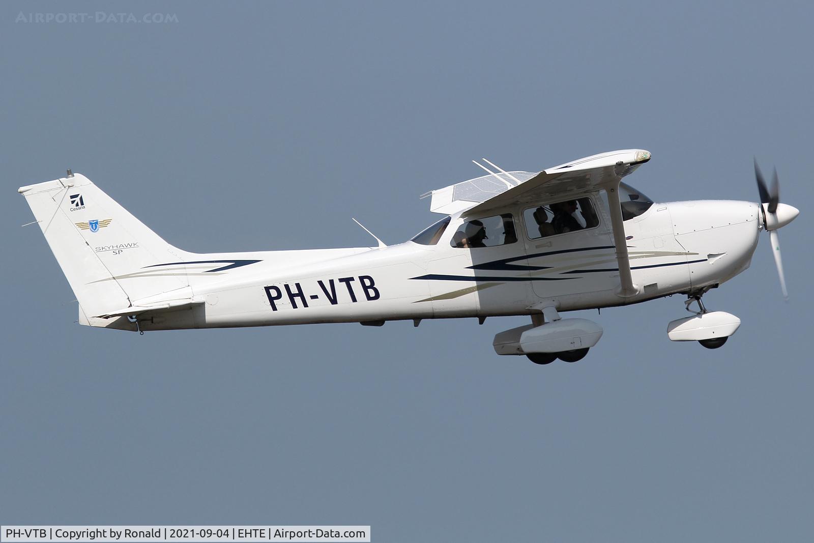PH-VTB, 2007 Cessna 172S Skyhawk SP C/N 172S10597, at teuge