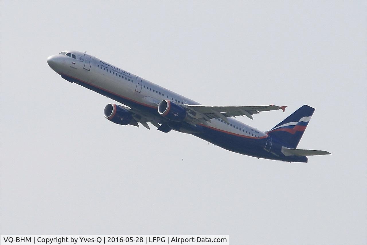 VQ-BHM, 2010 Airbus A321-211 C/N 4500, Airbus A321-211, Climbing from rwy 08L, Roissy Charles De Gaulle airport (LFPG-CDG)