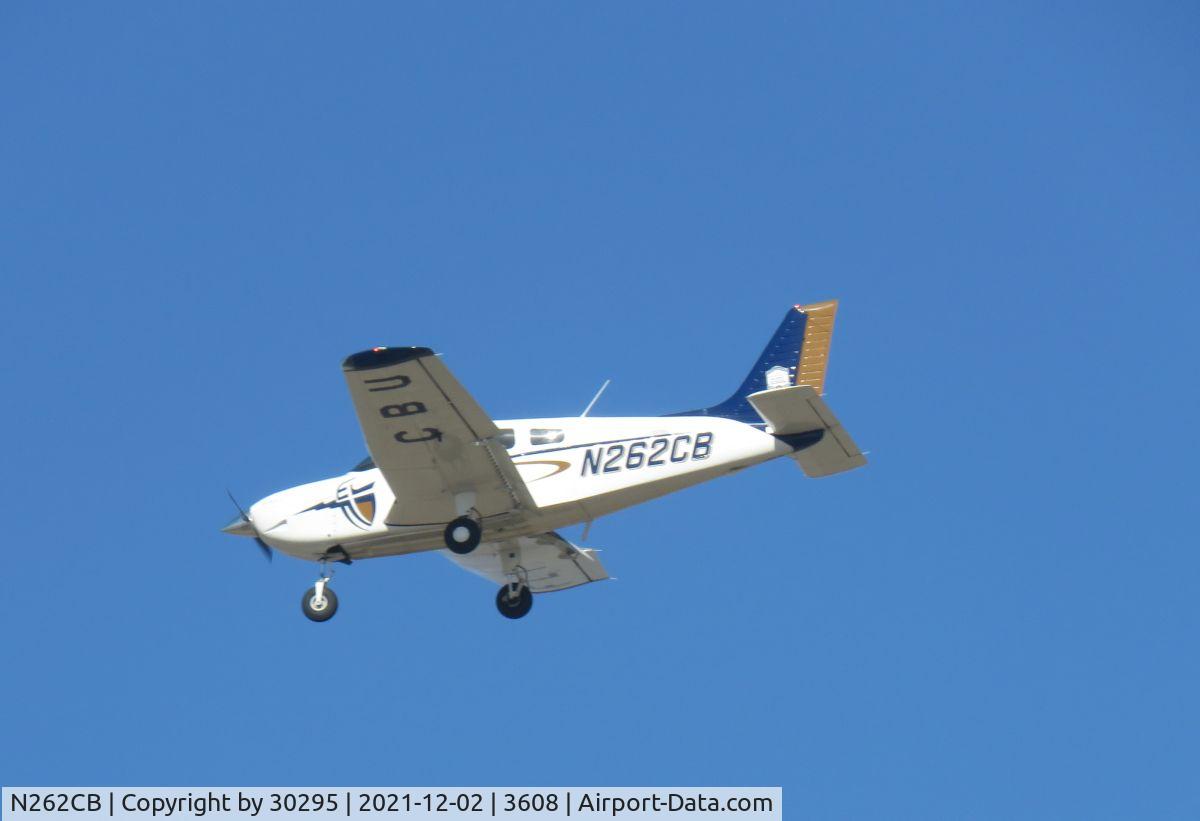 N262CB, 2018 Piper PA-28-181 C/N 28-81005, Approaching