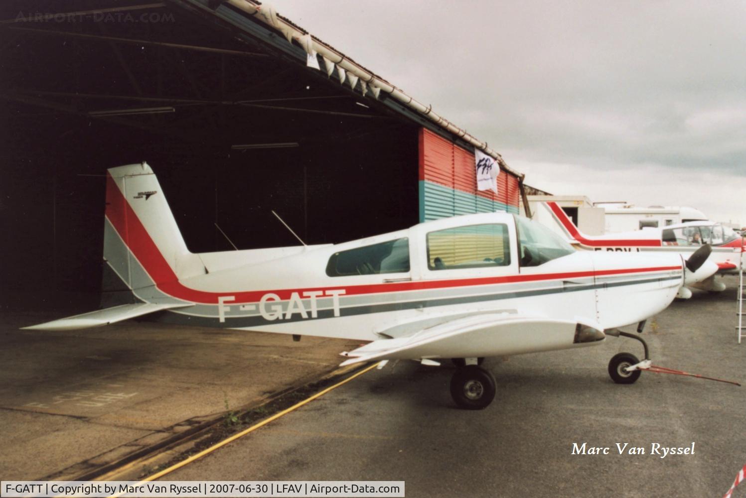 F-GATT, 1977 Grumman American AA-5B Tiger Tiger C/N AA5B-0651, At Valenciennes in 2007.