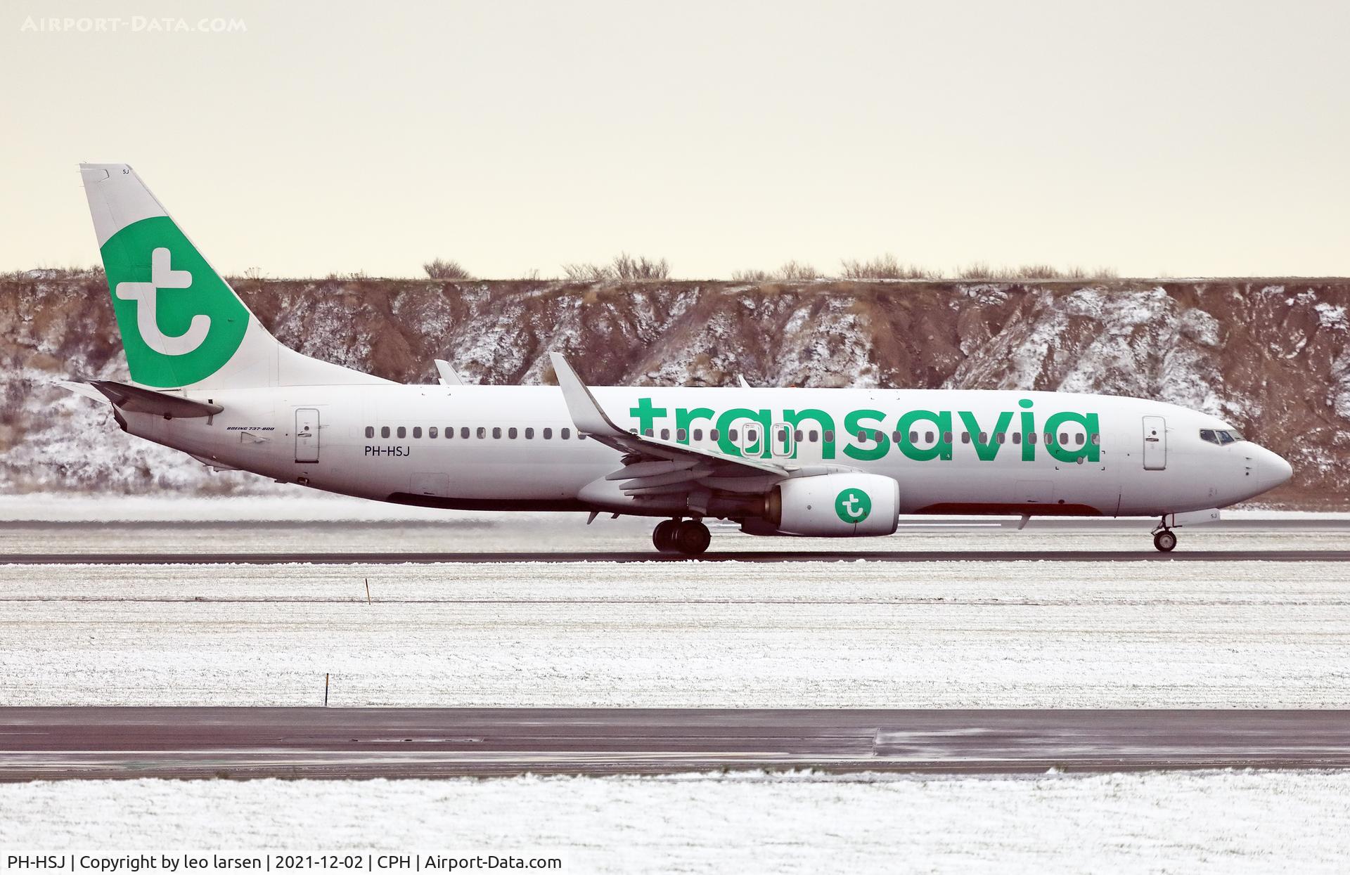 PH-HSJ, 2014 Boeing 737-8K2 C/N 42150, Copenhagen 2.12.2021