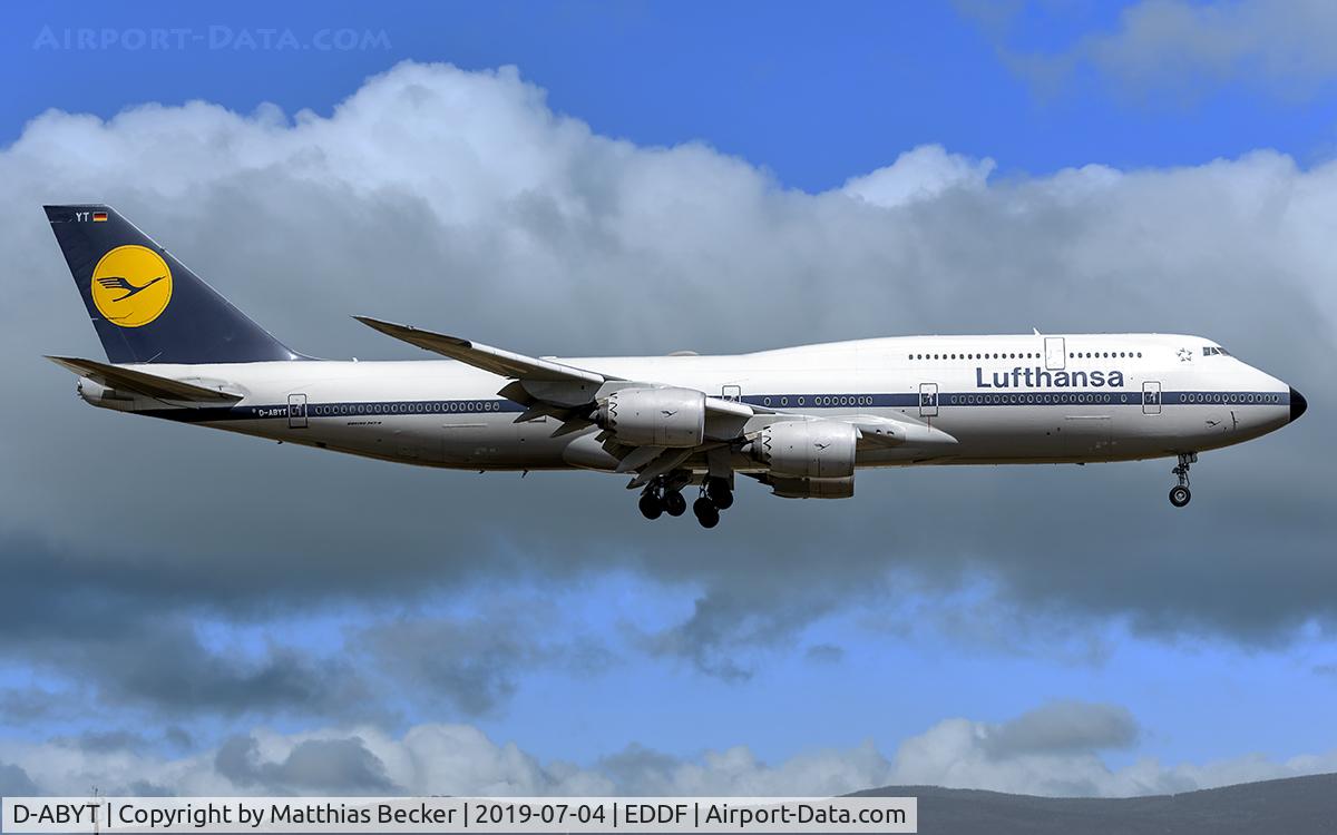 D-ABYT, 2015 Boeing 747-830 C/N 37844, D-ABYT