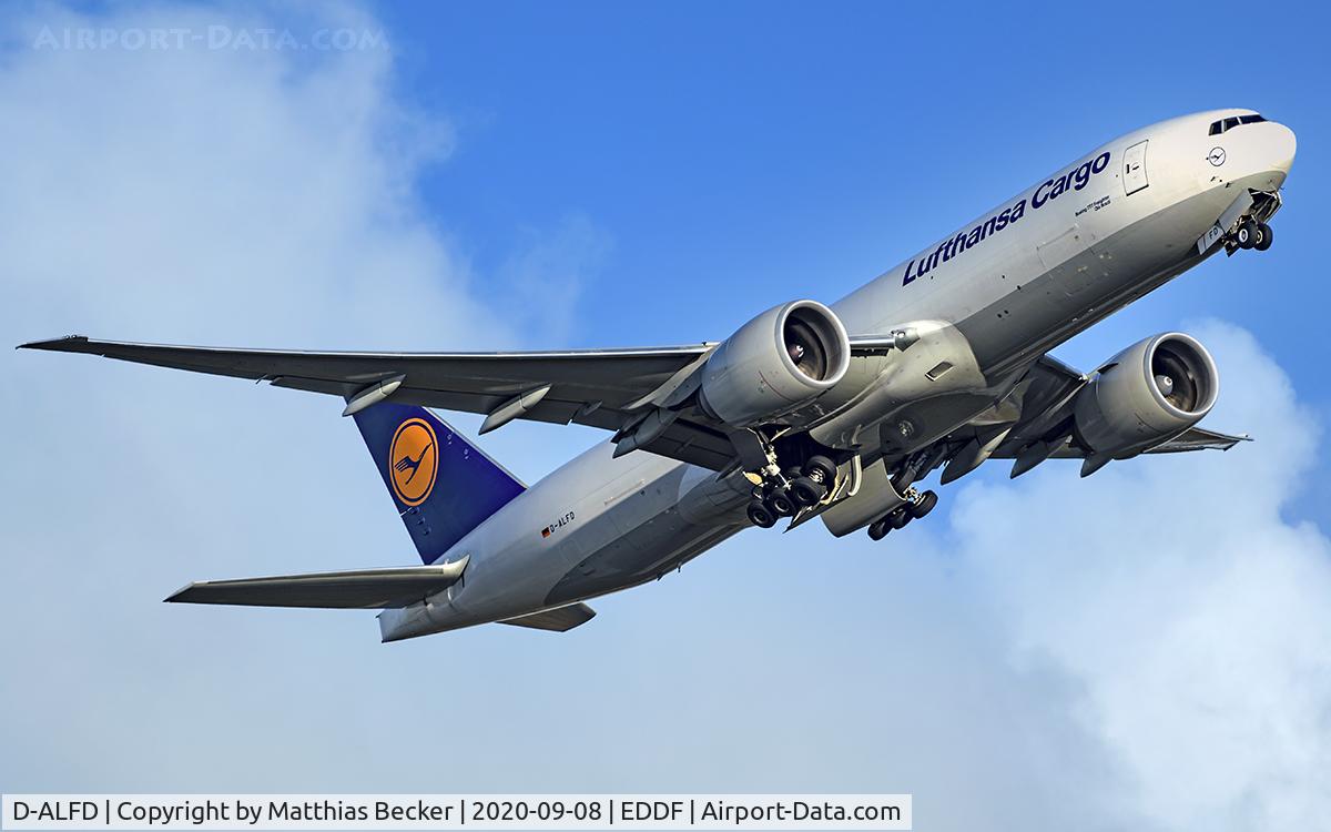 D-ALFD, 2014 Boeing 777-FBT C/N 41677, D-ALFD