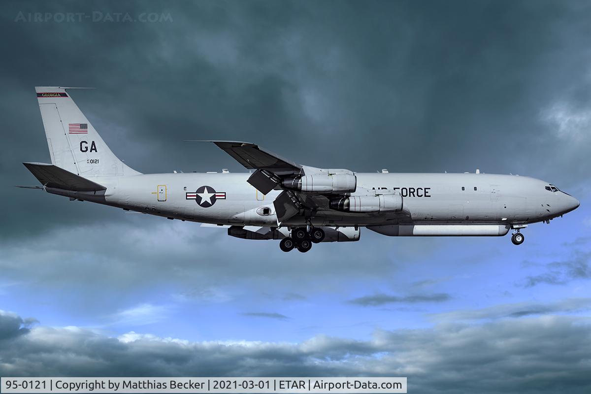 95-0121, 1968 Northrop Grumman E-8C J-STARS C/N P-8, 95-0121
