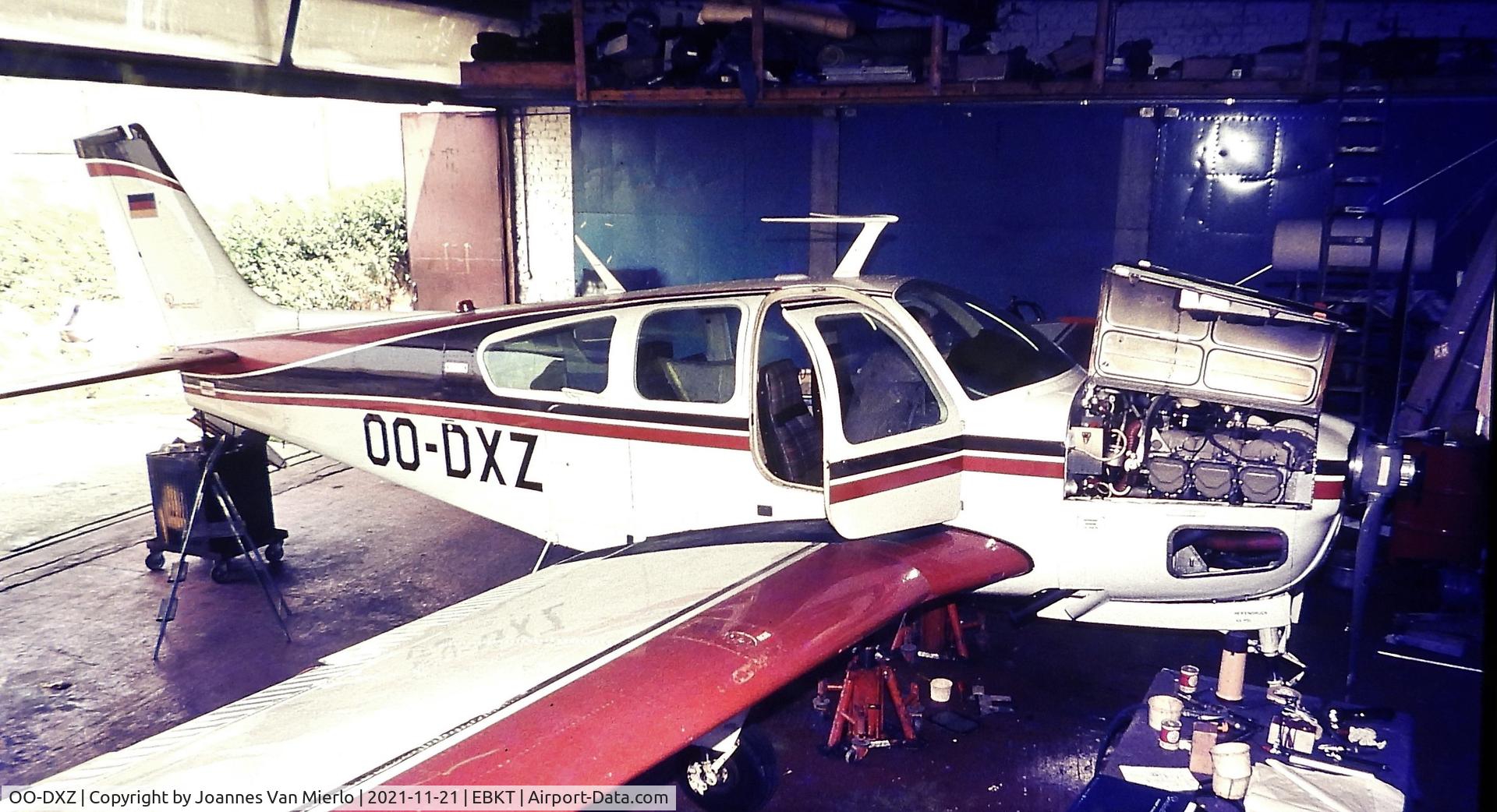 OO-DXZ, 1974 Beech F33A Bonanza Bonanza C/N CE-500, Slide scan