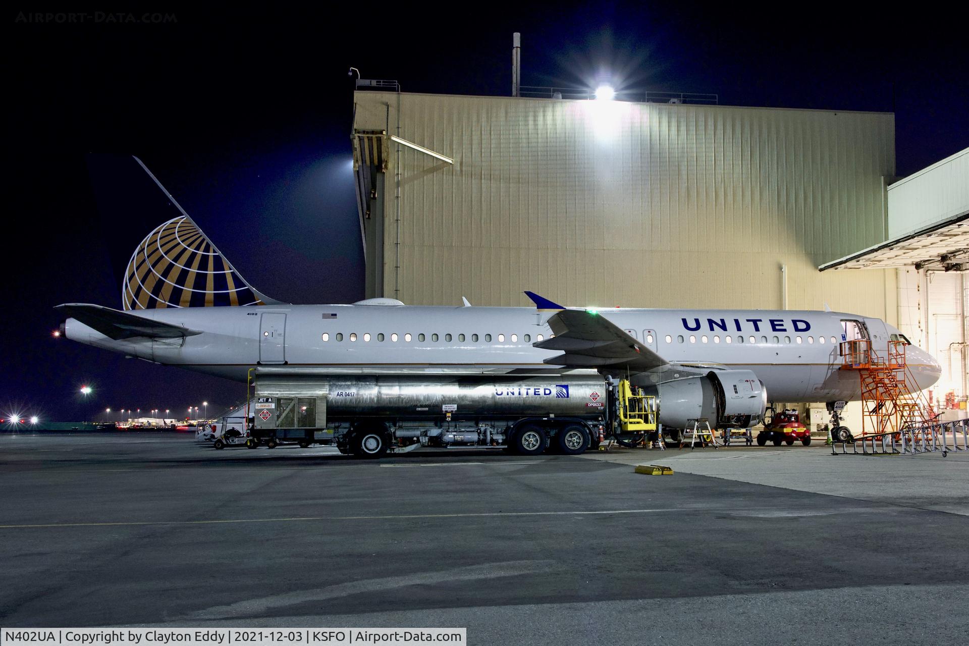 N402UA, 1993 Airbus A320-232 C/N 439, SFO 2021.