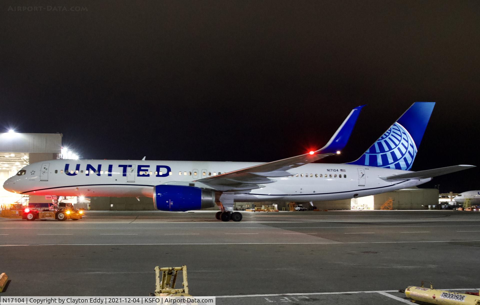 N17104, 1994 Boeing 757-224 C/N 27294, SFO 2021.